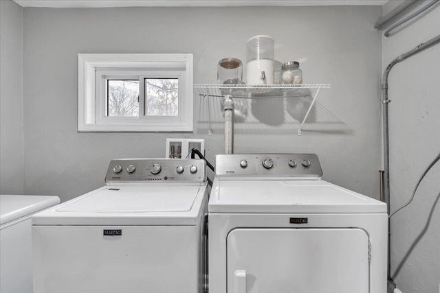 383 Ridge RD, Troutville, VA 24175