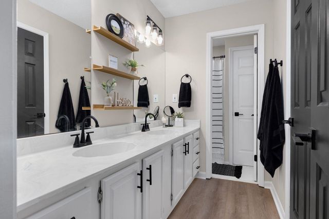 8645 ROSALEE LN, Atoka, TN 38004