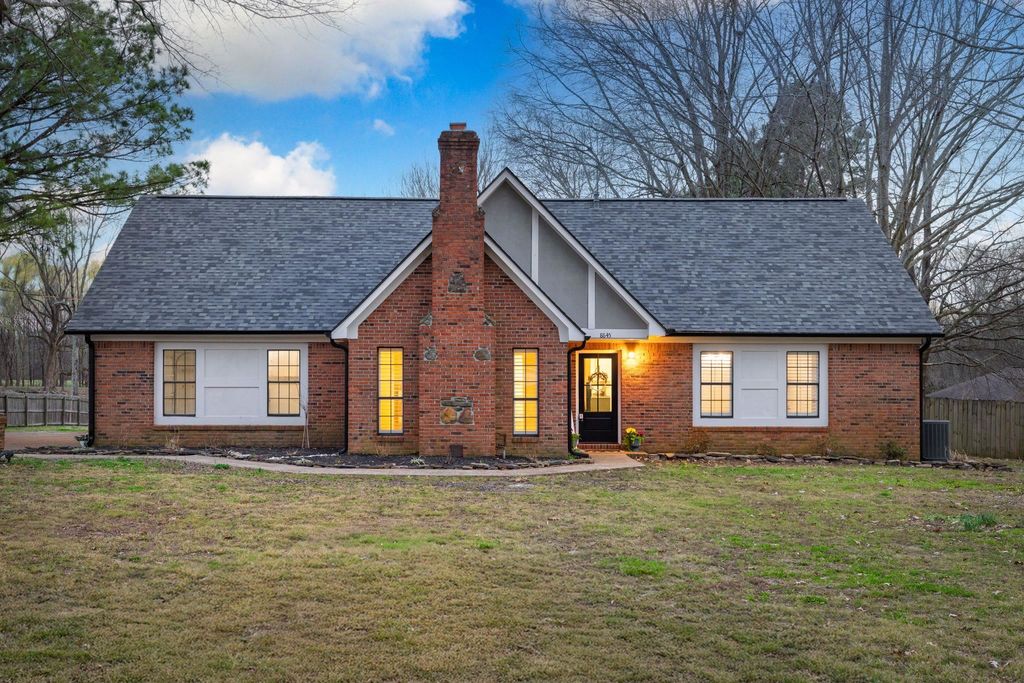 8645 ROSALEE LN, Atoka, TN 38004