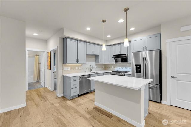 3511 NE 146th Place, Lake Forest Park, WA 98155