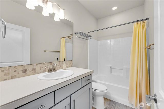 3511 NE 146th Place, Lake Forest Park, WA 98155