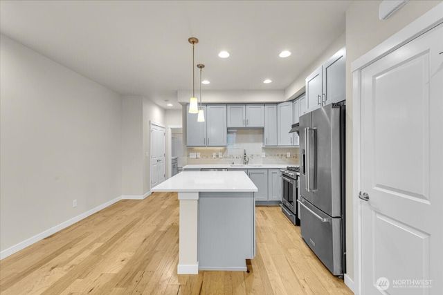 3511 NE 146th Place, Lake Forest Park, WA 98155