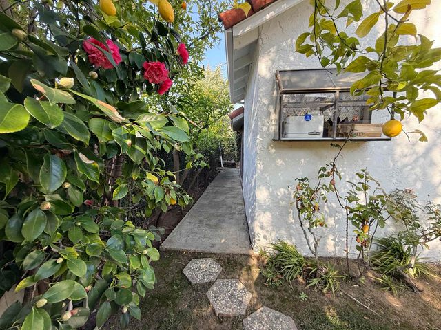 2883 Bowling Green Dr, Walnut Creek, CA 94598