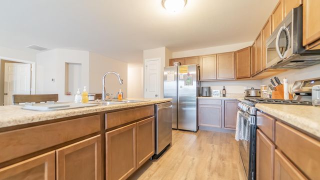 10207 Kreitzburg Street, Dyer, IN 46311