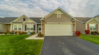 10207 Kreitzburg Street, Dyer, IN 46311