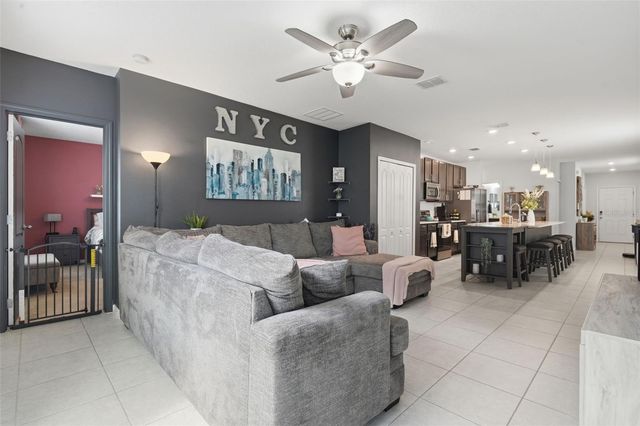 227 VILLAVISTA COURT, Davenport, FL 33896