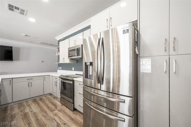 1345 Morning Sun Way, Las Vegas, NV 89110