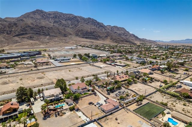 1345 Morning Sun Way, Las Vegas, NV 89110