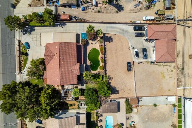 1345 Morning Sun Way, Las Vegas, NV 89110