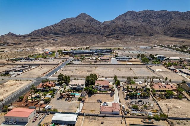 1345 Morning Sun Way, Las Vegas, NV 89110