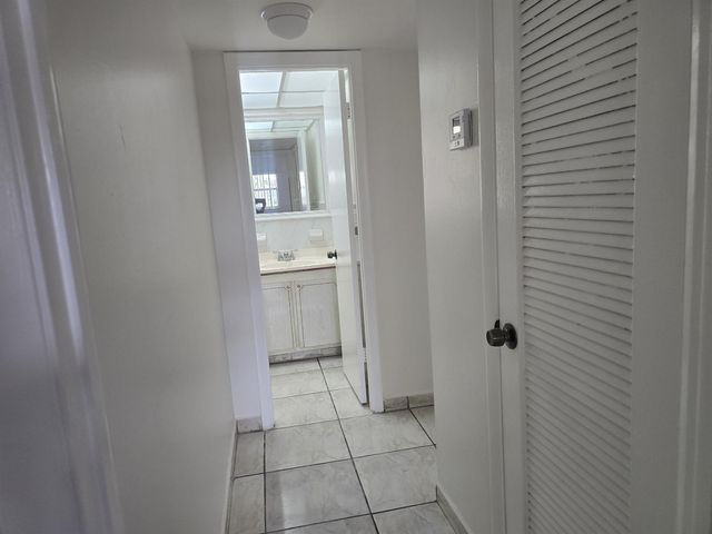 2741 N Pine Island Road 106, Sunrise, FL 33322
