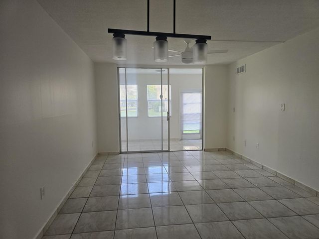 2741 N Pine Island Road 106, Sunrise, FL 33322