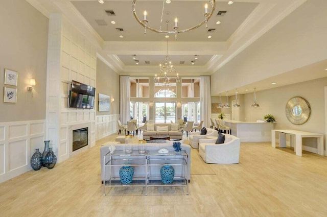 4636 Windward Cove Lane, Wellington, FL 33449