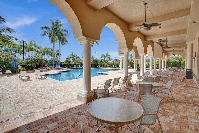 4636 Windward Cove Lane, Wellington, FL 33449