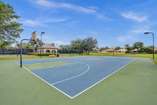 4636 Windward Cove Lane, Wellington, FL 33449