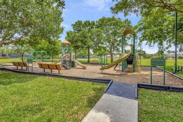 4636 Windward Cove Lane, Wellington, FL 33449