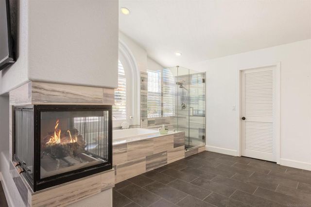 23746 VIA SEGOVIA, Murrieta, CA 92562