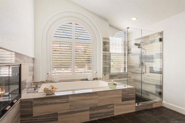 23746 VIA SEGOVIA, Murrieta, CA 92562