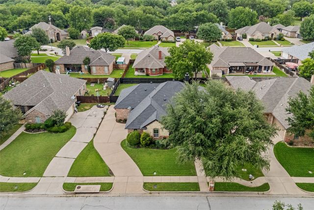 6925 jackson Court, Richland Hills, TX 76118