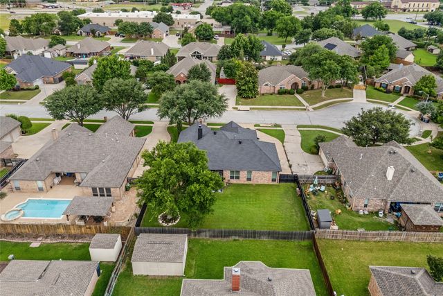 6925 jackson Court, Richland Hills, TX 76118