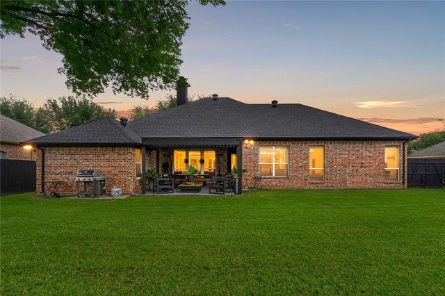 6925 jackson Court, Richland Hills, TX 76118