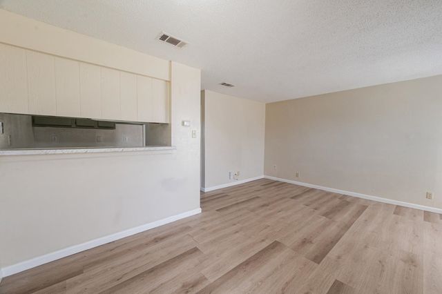 2147 Audubon Ave, Thibodaux, LA 70301