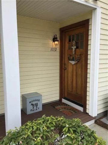 1032 West Shore Road, Warwick, RI 02889