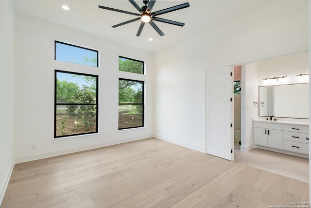 430 ARTHUR CT, Spring Branch, TX 78070