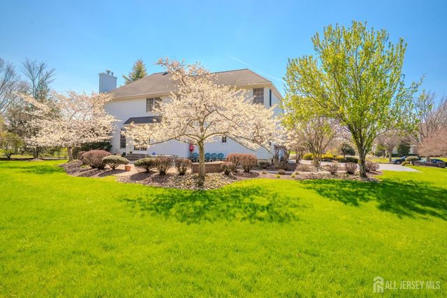 31 Sapphire Drive, West Windsor, NJ 08550