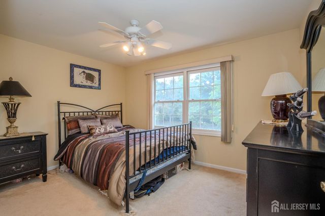 31 Sapphire Drive, West Windsor, NJ 08550