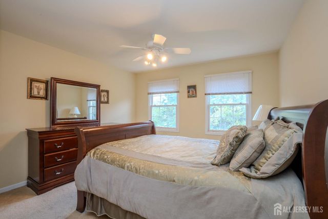 31 Sapphire Drive, West Windsor, NJ 08550