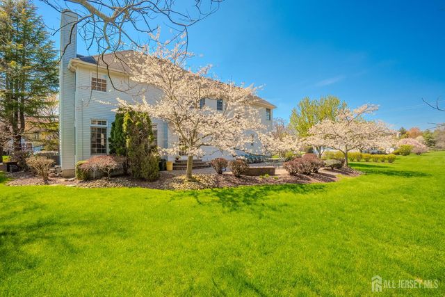 31 Sapphire Drive, West Windsor, NJ 08550