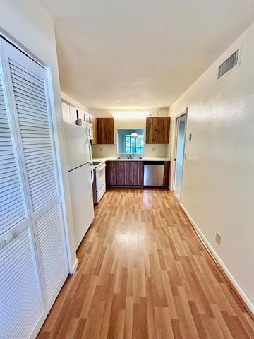 2900 SW 22nd Circle 221d, Delray Beach, FL 33445