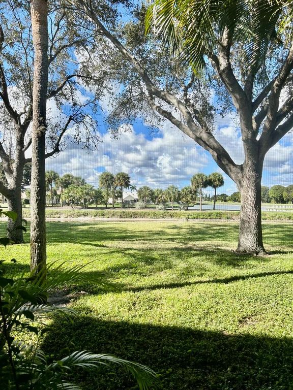2900 SW 22nd Circle 221d, Delray Beach, FL 33445