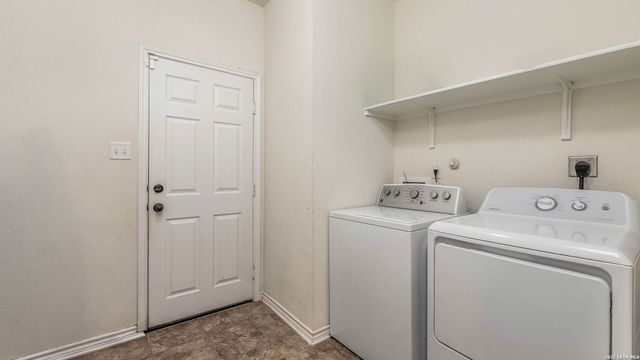 3339 Putnam Fields, Converse, TX 78109