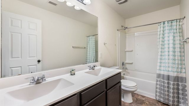 3339 Putnam Fields, Converse, TX 78109