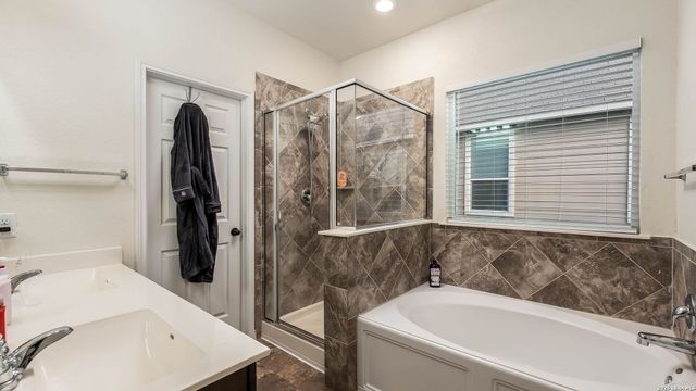 3339 Putnam Fields, Converse, TX 78109