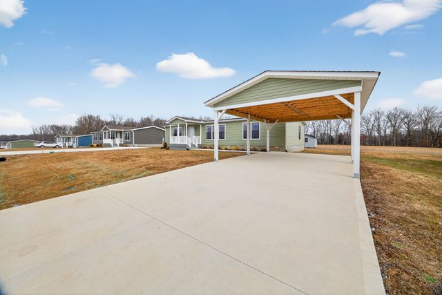 1920 Anna Maria Ln, Cookeville, TN 38501