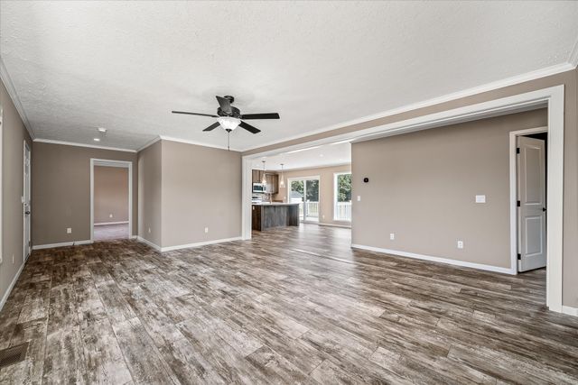 1920 Anna Maria Ln, Cookeville, TN 38501