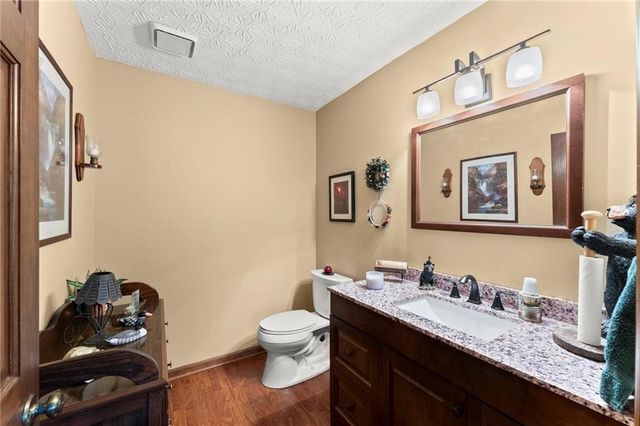 11675 Highland Colony Drive, Roswell, GA 30075