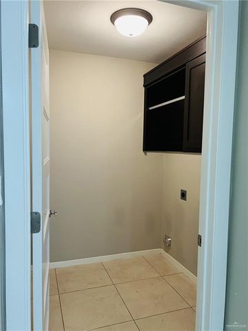 2709 Seton Street, Edinburg, TX 78542