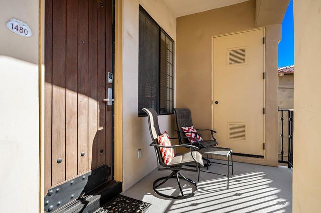 50630 Santa Rosa Plaza 8, La Quinta, CA 92253