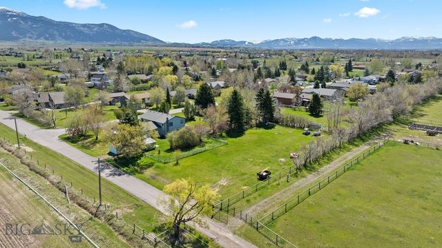 3450 Rosebush Lane, Belgrade, MT 59714