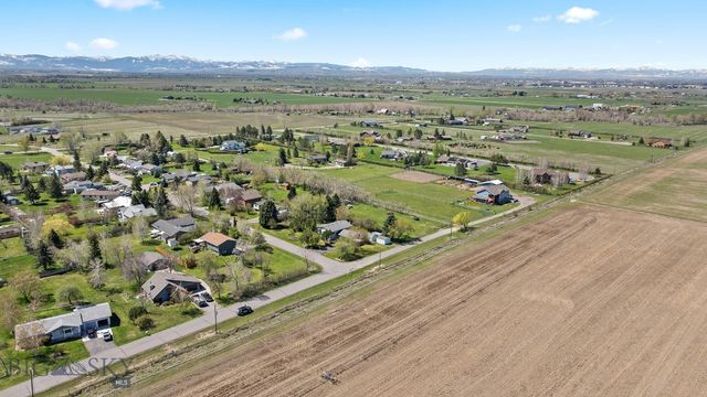 3450 Rosebush Lane, Belgrade, MT 59714