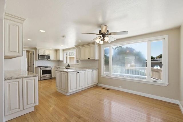 1135 Manning Court, San Martin, CA 95046