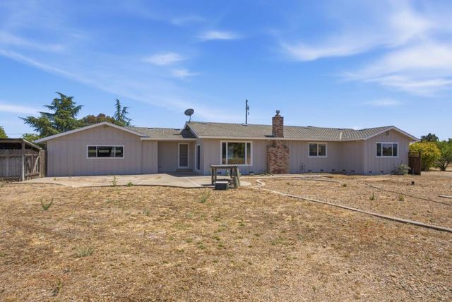 1135 Manning Court, San Martin, CA 95046