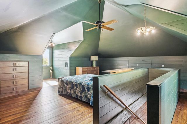 618 Bayridge Road, La Porte, TX 77571