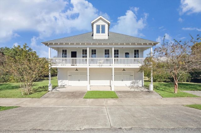 618 Bayridge Road, La Porte, TX 77571