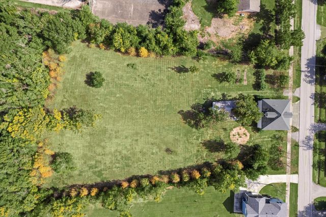 618 Bayridge Road, La Porte, TX 77571