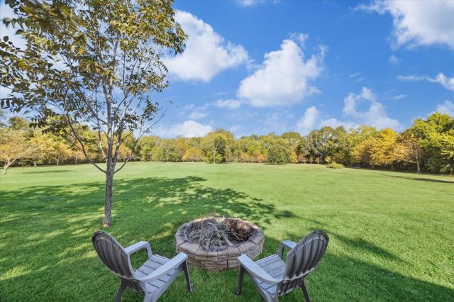 618 Bayridge Road, La Porte, TX 77571